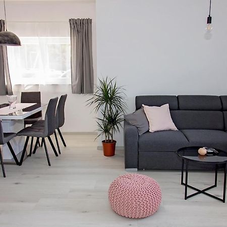 Apartment Stocic Рогозница Экстерьер фото